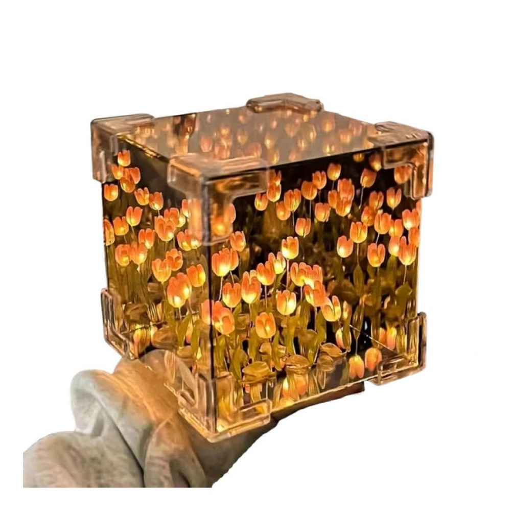 Cube Tulip Lamp (Multicolor) - Image 6