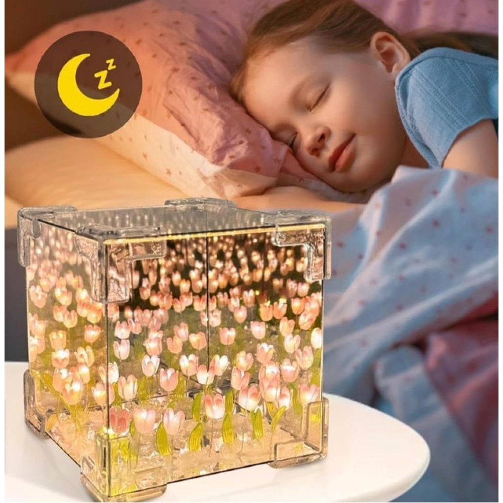 Cube Tulip Lamp (Multicolor) - Image 5