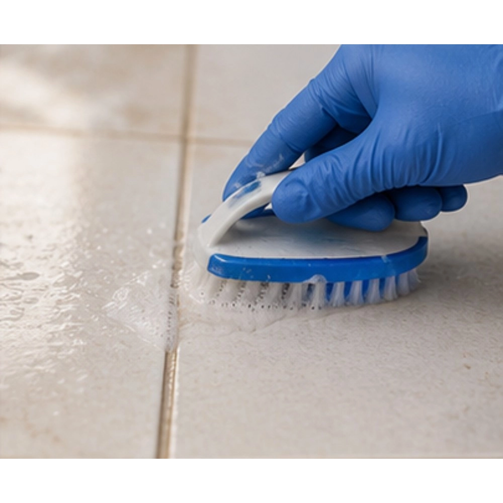 Generic Pack of 2 Tile Cleaner Liquid Bottles 100 ML - Image 2