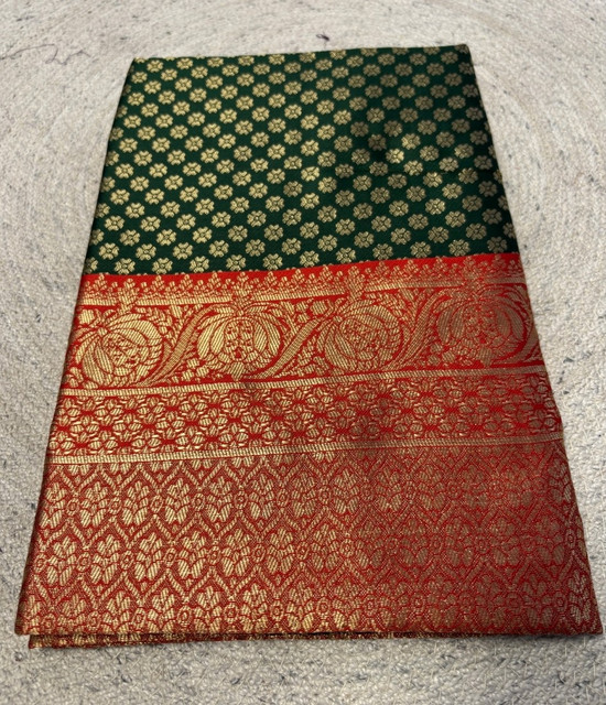 Generic Women's Jacquard Printed Saree With Unstitched Blouse 5.5Mtr (Dark Green)