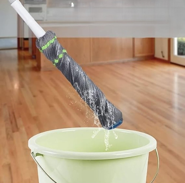 Microfiber Twist Mop for Floor Cleaning (Grey) - Image 5