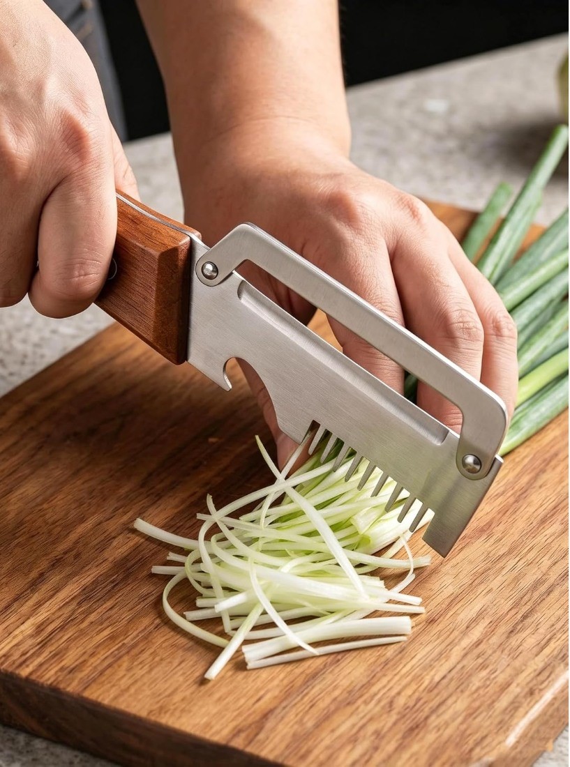 Stainless Steel 3 In 1 Vegetable Peeler (Silver) - Image 5